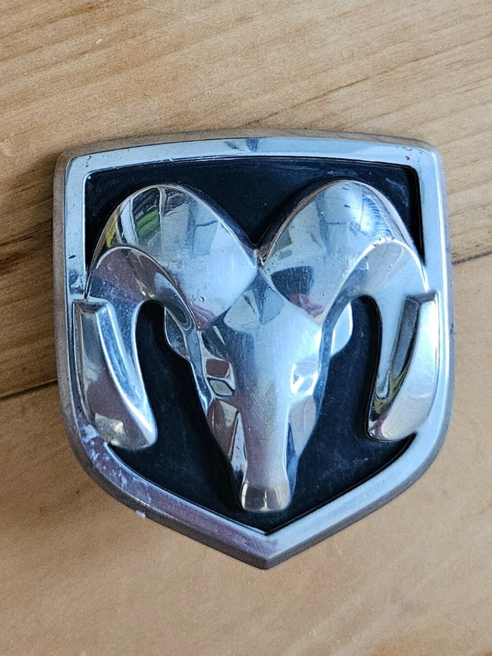 DODGE 2.25" FRONT EMBLEM LOGO OEM